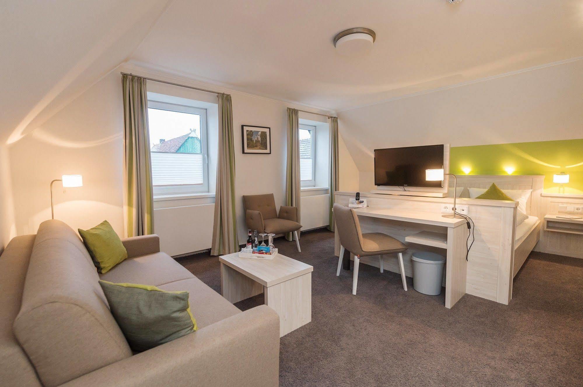 Landgut Stemmen Hotel ภายนอก รูปภาพ