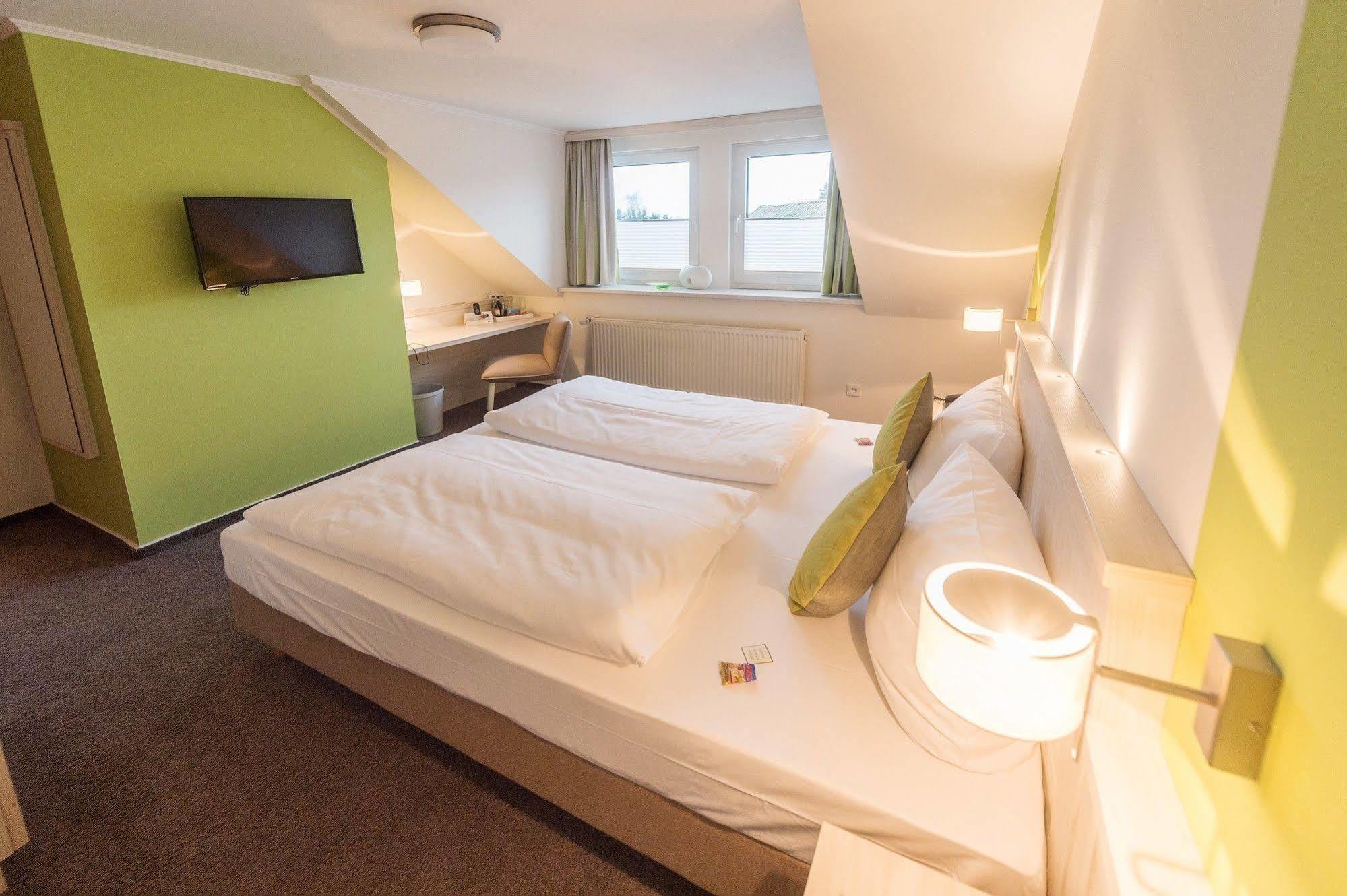 Landgut Stemmen Hotel ภายนอก รูปภาพ
