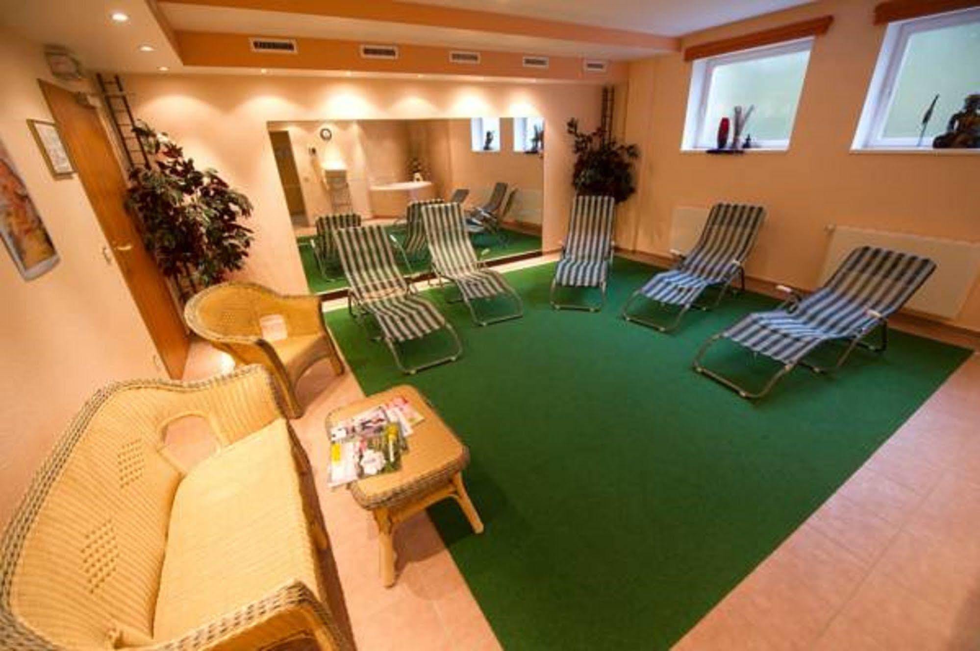 Landgut Stemmen Hotel ภายนอก รูปภาพ