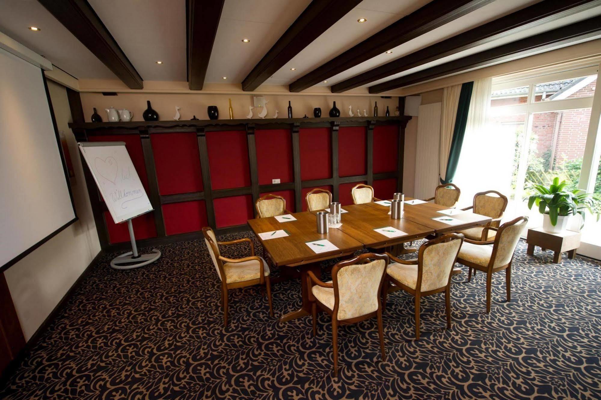 Landgut Stemmen Hotel ภายนอก รูปภาพ